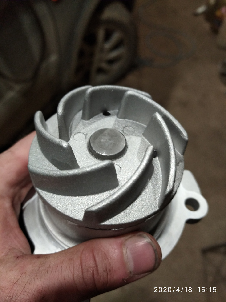 Помпа новая — Lada Kalina Cross