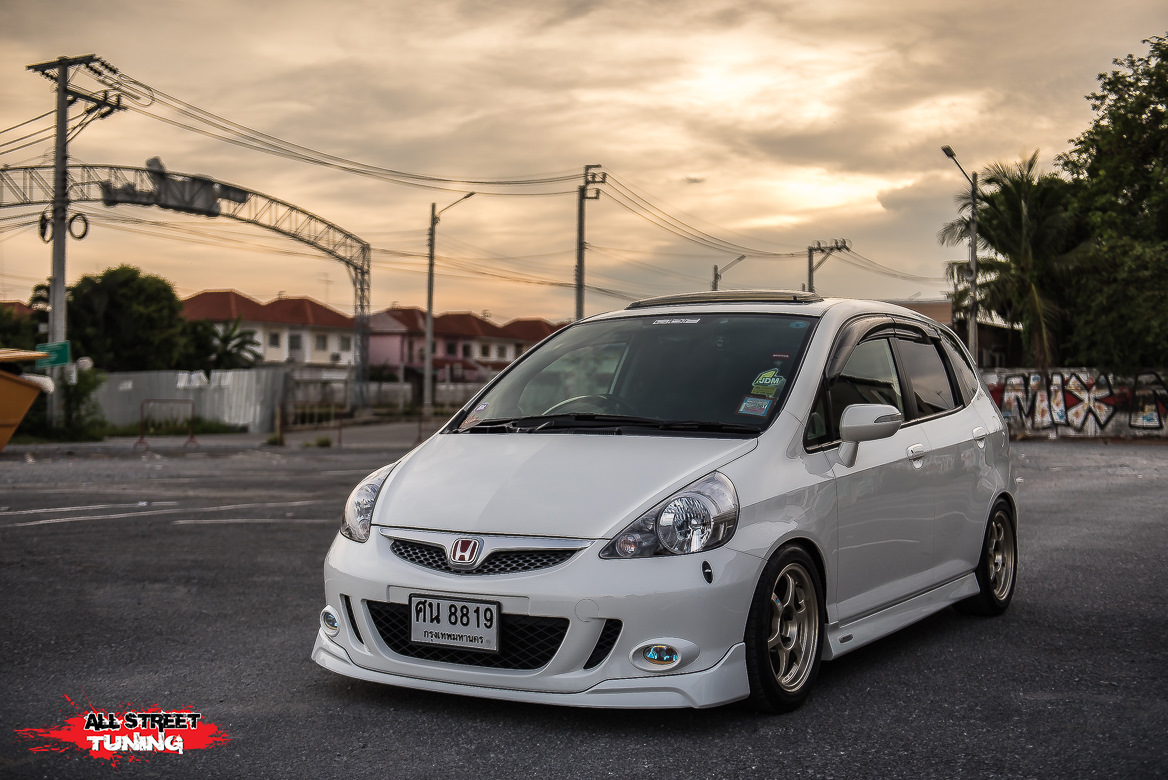 Honda Fit gd1 stance