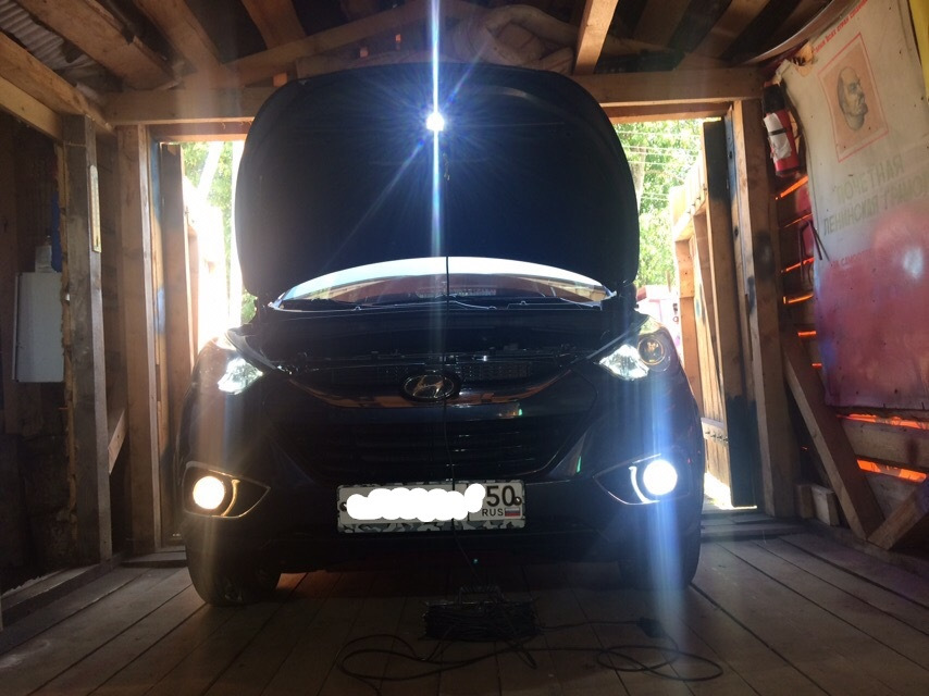 Лампы LED в противотуманные фары. — Hyundai ix35, 2 л, 2010 года ...