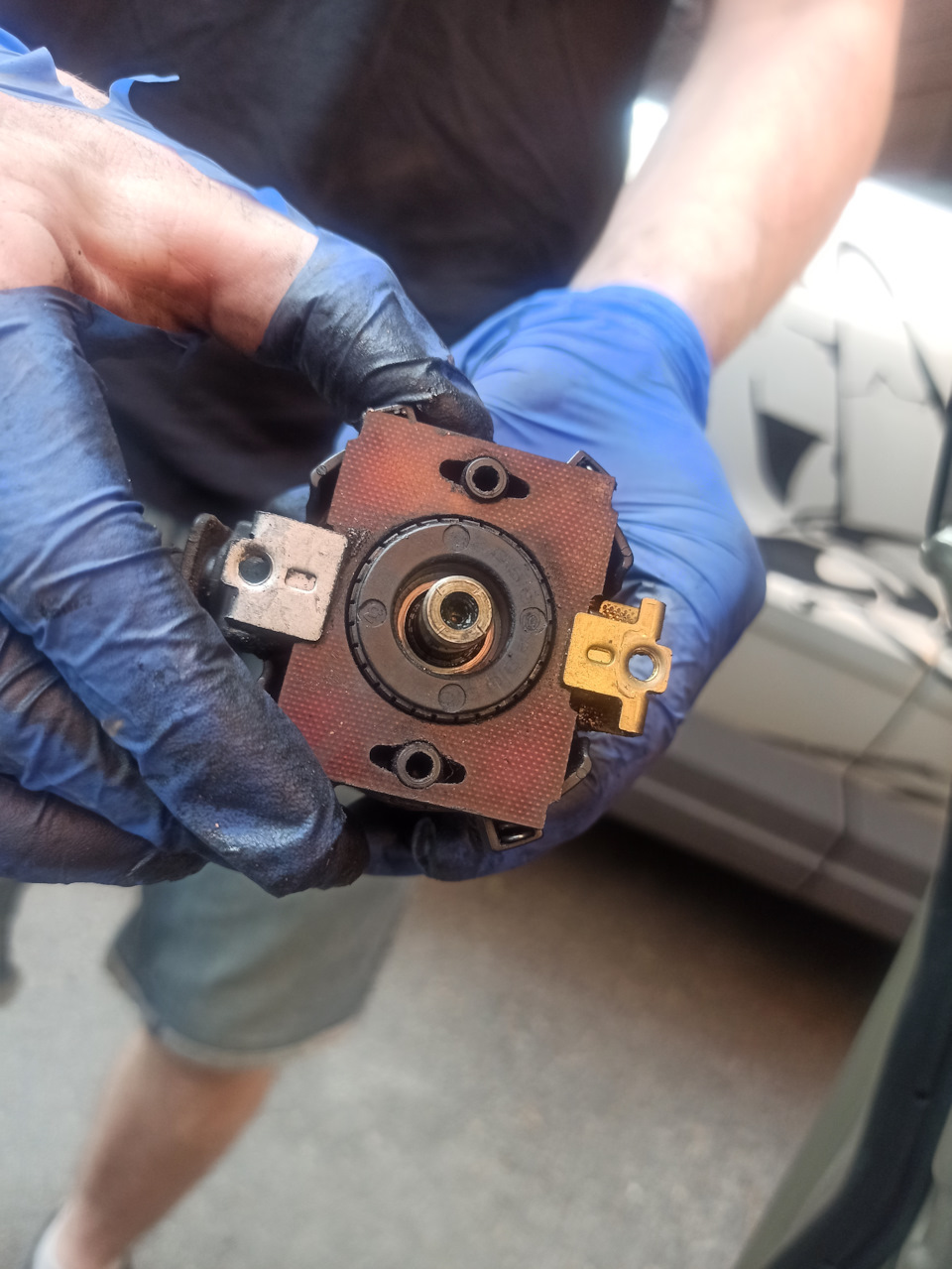 Ремонт стартера или неприятный звук при запуске. — Mazda 6 (1G) GG, 2 л ...