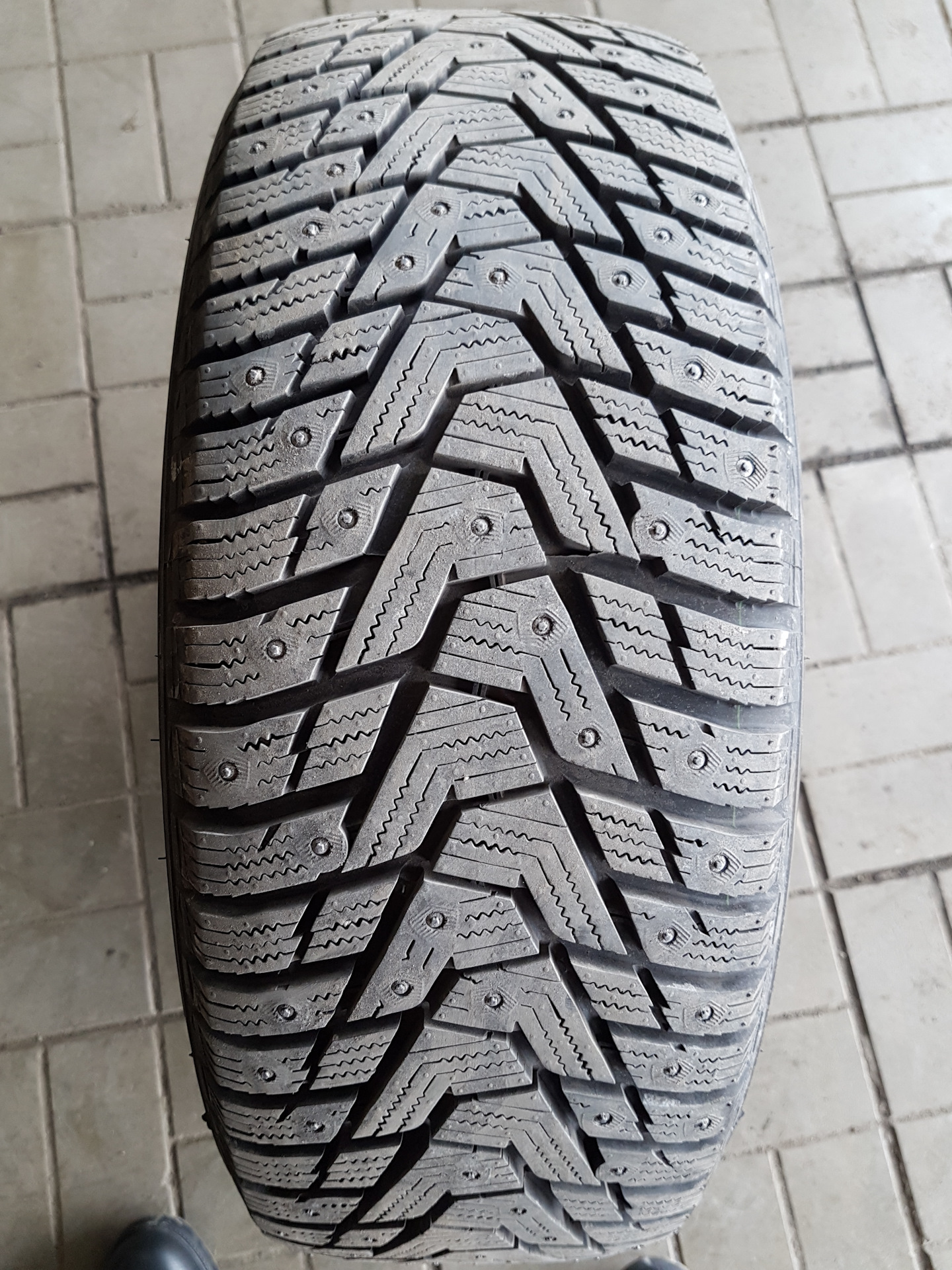 Hankook winter i pike rs2 w429. Ханкук 429 rs2. Hankook Winter i Pike rs2. Ханкук Винтер рс2.