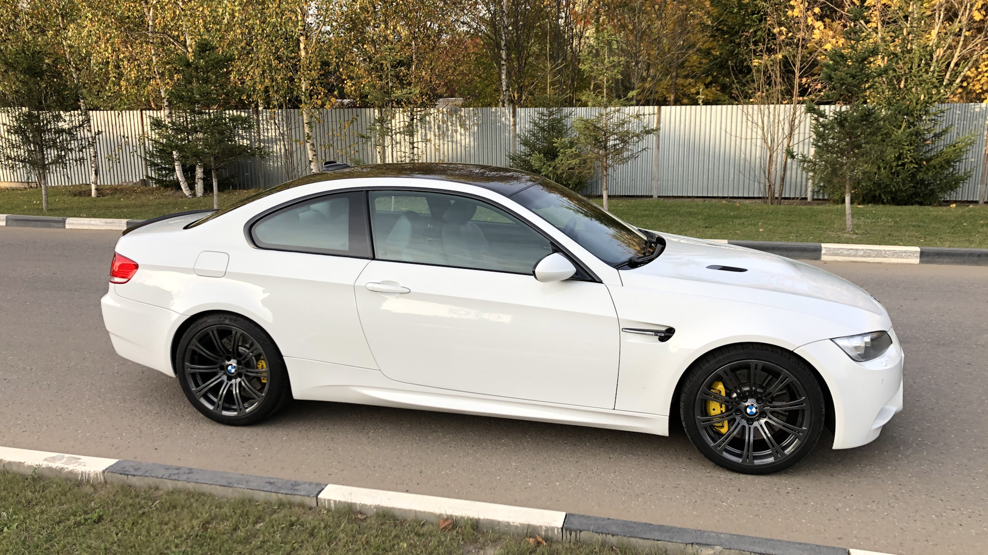 BMW M3 Coupe (E92) 4.0 бензиновый 2008 | Белая Ночь на DRIVE2