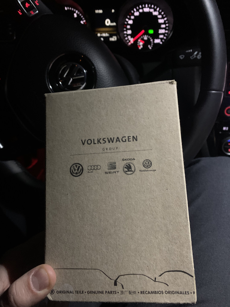ОЕМ Асферическое правое зеркало — Volkswagen Jetta VI, 1,4 л, 2015 года ...