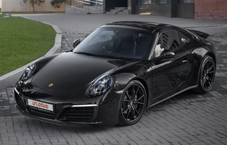 Порше блэк. Porsche 911 Carrera черный. Porshe 911 Black. Порше 911 спорт черный.