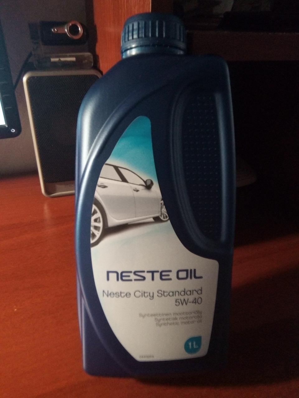 Прикупил масла на доливку Neste City Standart 5W40 — Volkswagen Polo ...