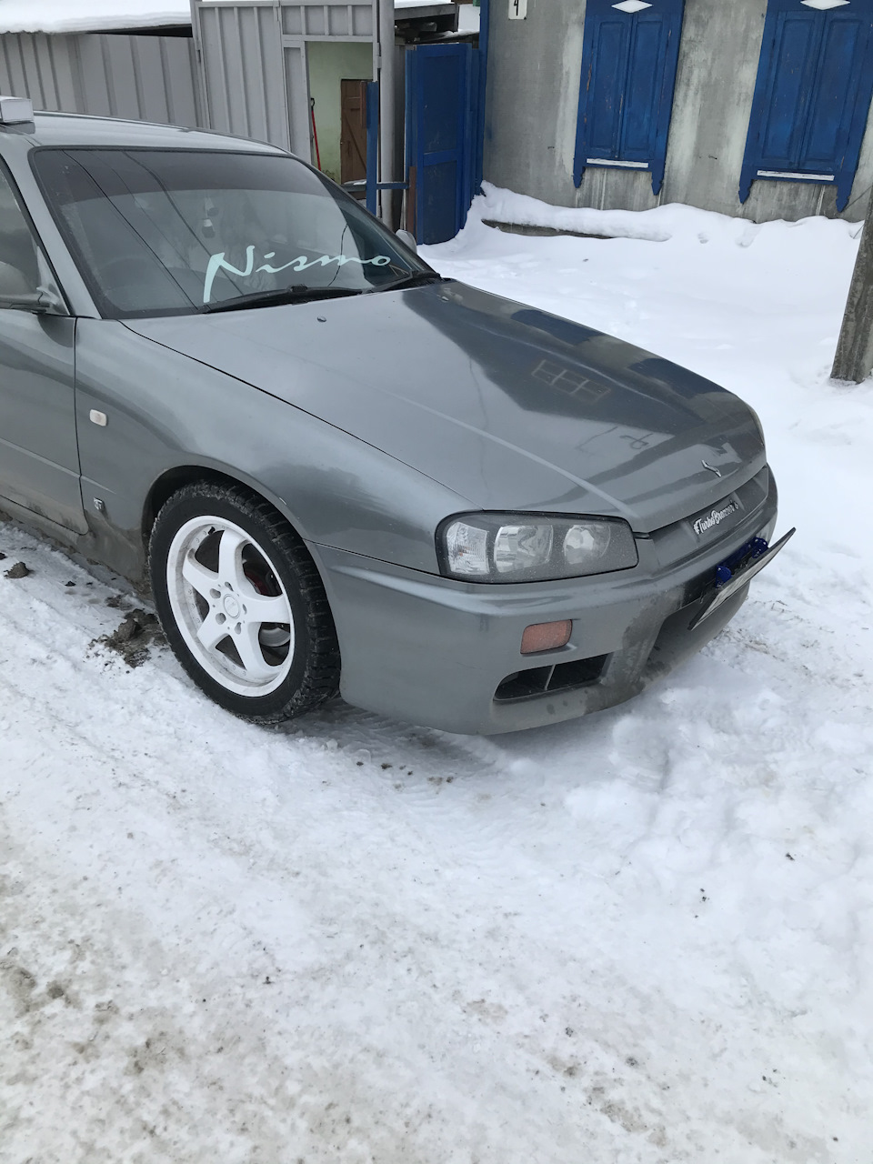 Не видно номера — Nissan Skyline (R34), 2 л, 2000 года | нарушение ПДД |  DRIVE2