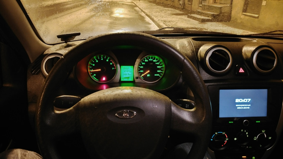 Приборка — Lada Гранта Лифтбек (1G)