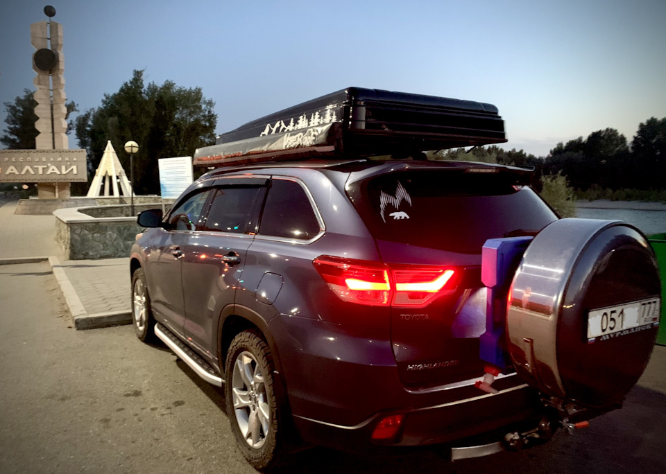 Photo from the logbook Toyota Highlander (XU50)