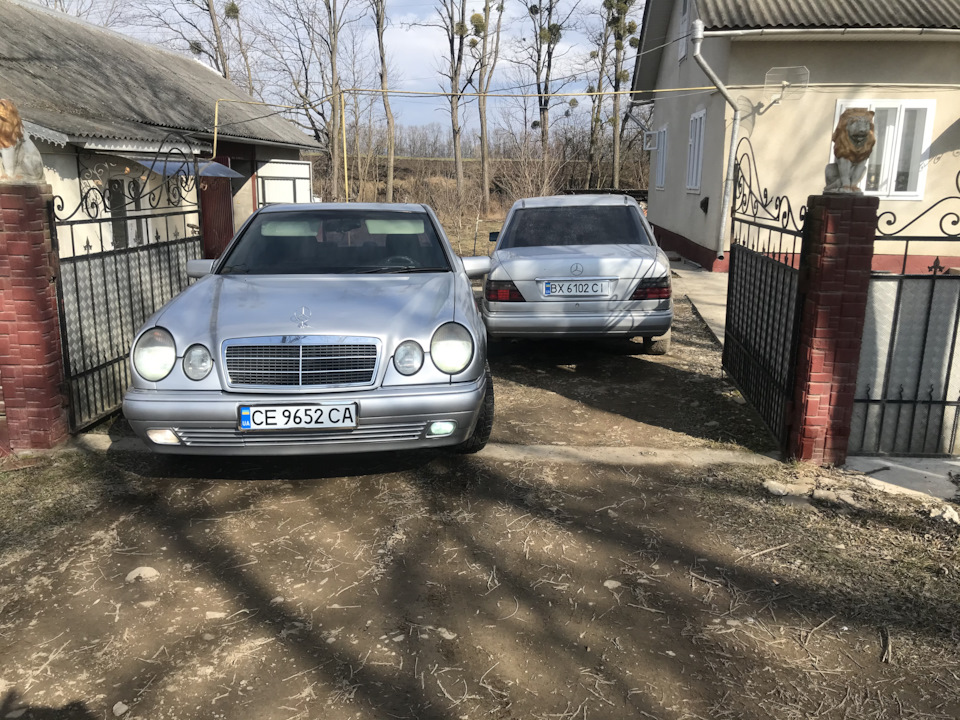 Фото в бортжурнале Mercedes-Benz E-class (W124)