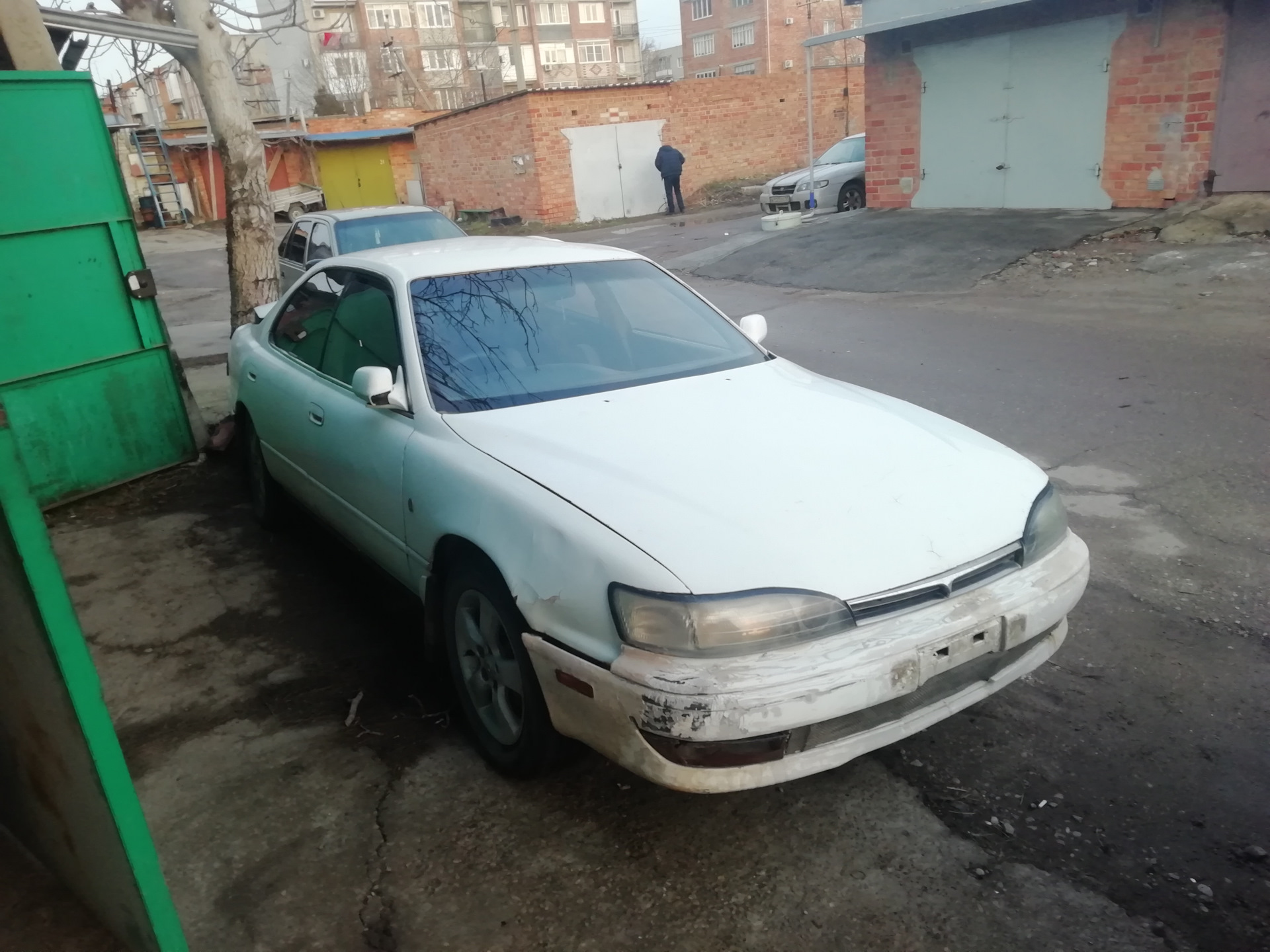 Toyota camry prominent характеристики. Тойота Камри Проминент 1996. Toyota Camry prominent 1998. Toyota Camry prominent 1986. Виста и Камри проимент.