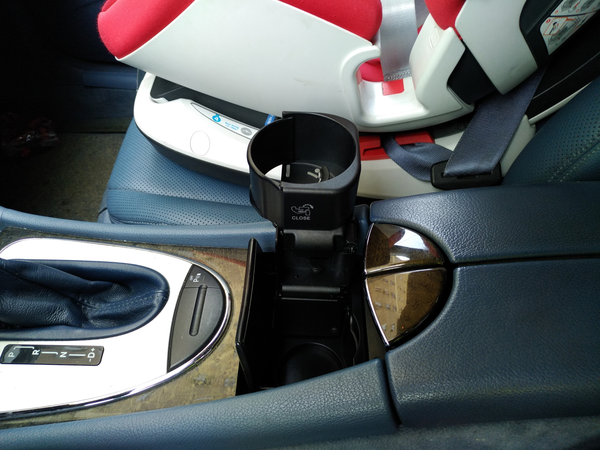 Подстаканник — Mercedes-Benz E-Class (W211), 3,2 л, 2003 года ...