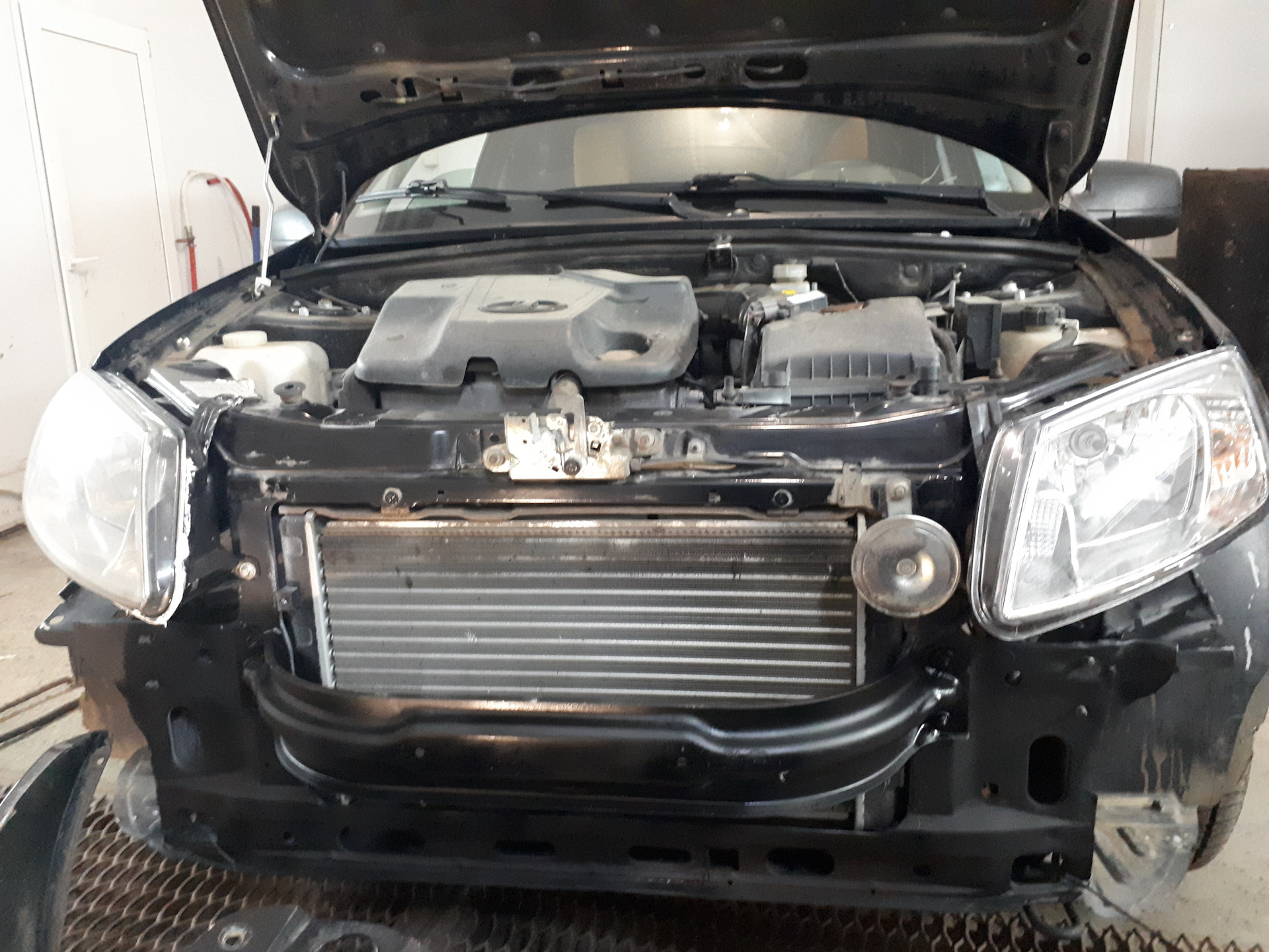 Покраска порогов, сухой туман, замена бампера. — Lada Гранта, 1,6 л ...