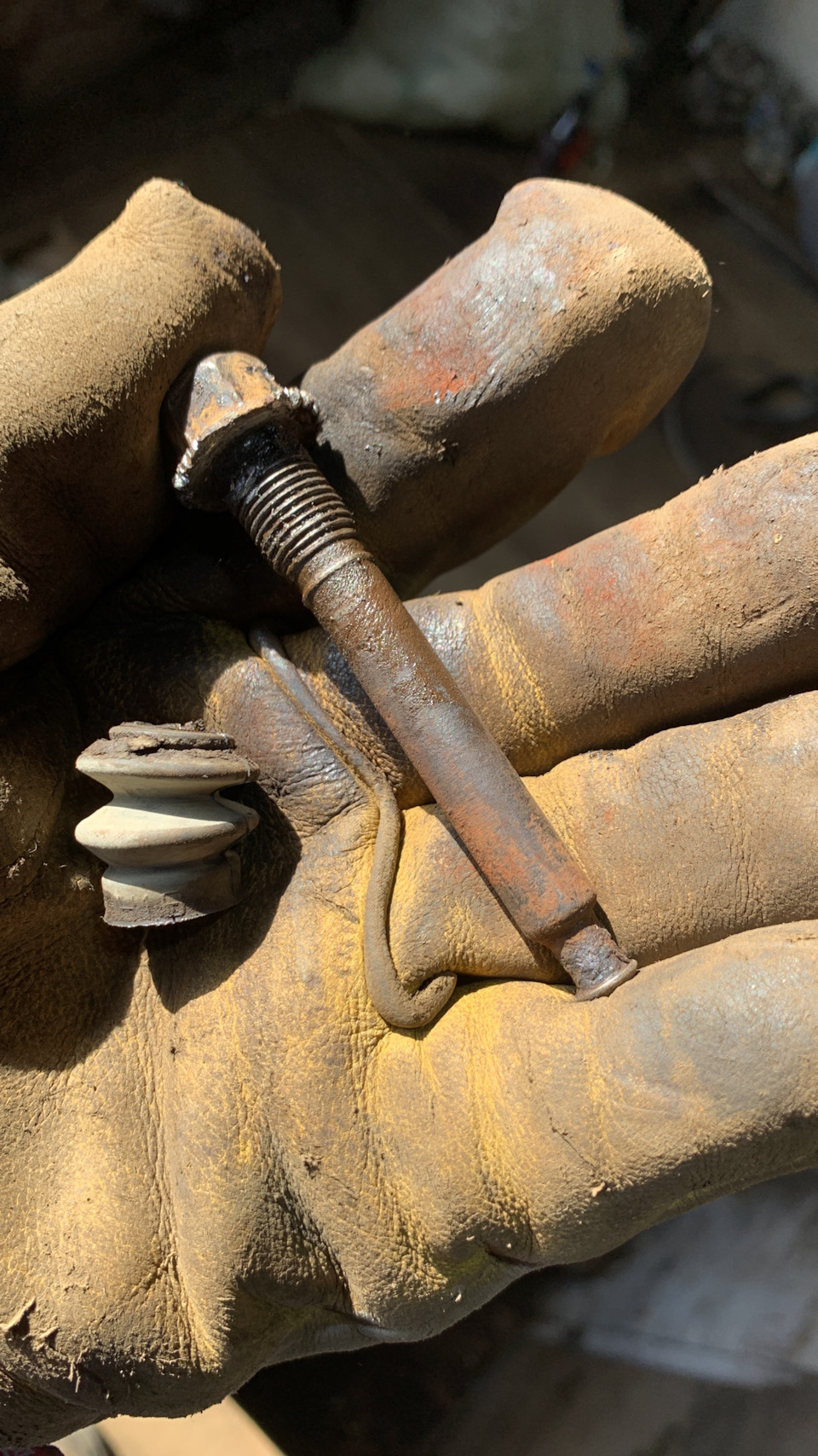 Видишь изгиб? А он есть… — Mitsubishi Pajero (3G)