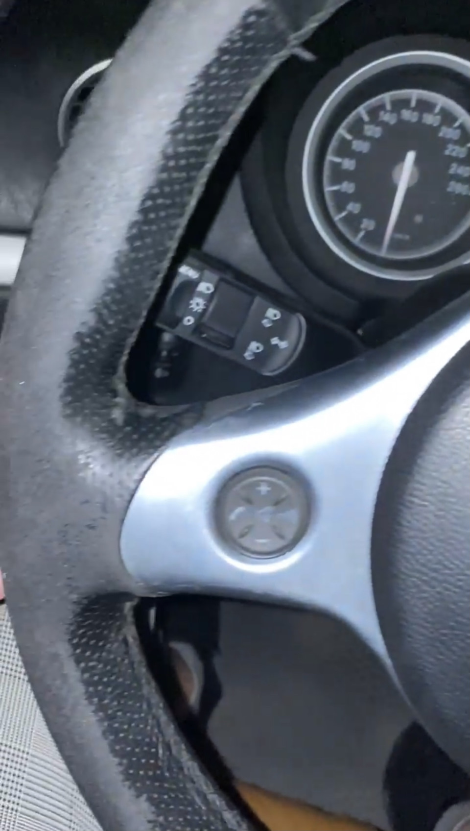 Кожа на руле вышла из чата — Alfa Romeo 159, 2,2 л, 2007 года ...