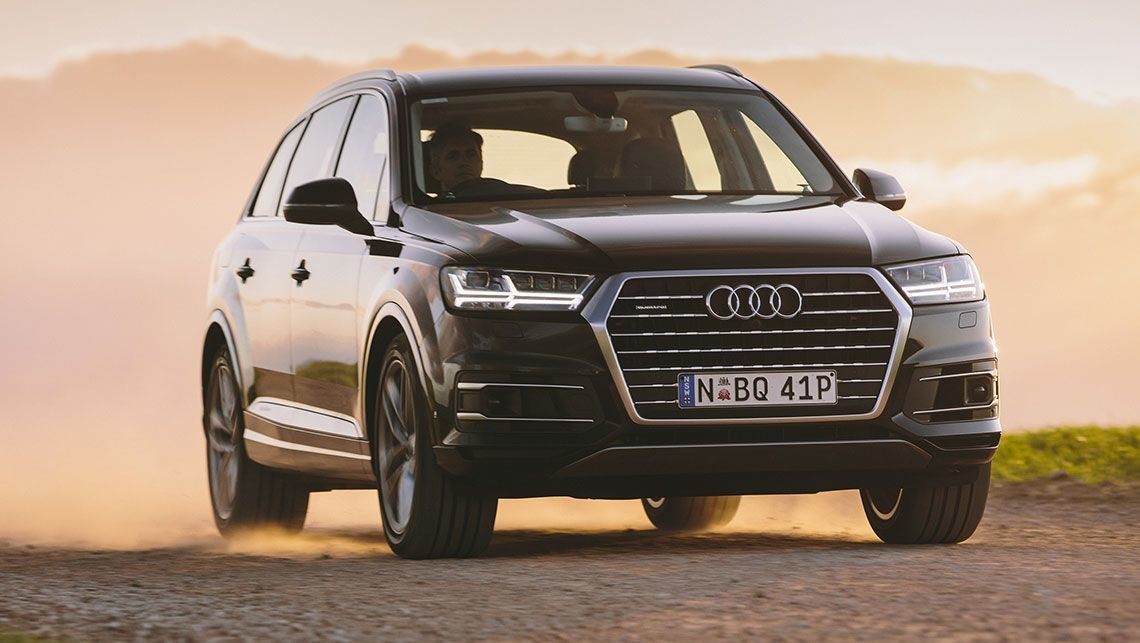 Audi q7 4m nfc центральная консоль. пневмоподвеска ауди q7 4m. центральная консоль ауди q7 4m. пневмостойка порше кайен. Audi q7 пневмостойка стойка.