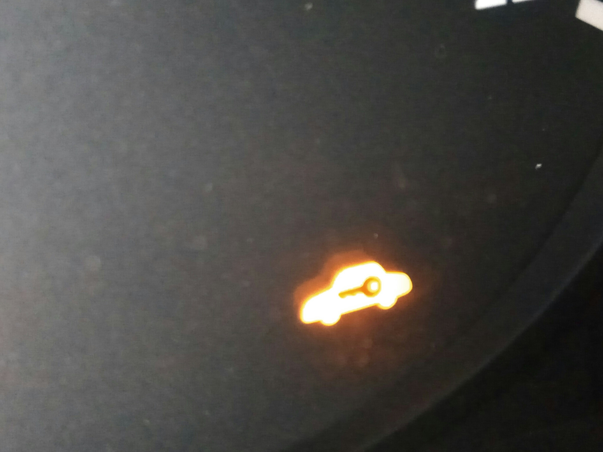 Индикатор иммобилайзера Киа Рио 3. Значок иммобилайзера на мазде как выглядит. Машина не работает горит значок иммобилайзера. Горит значок иммобилайзера