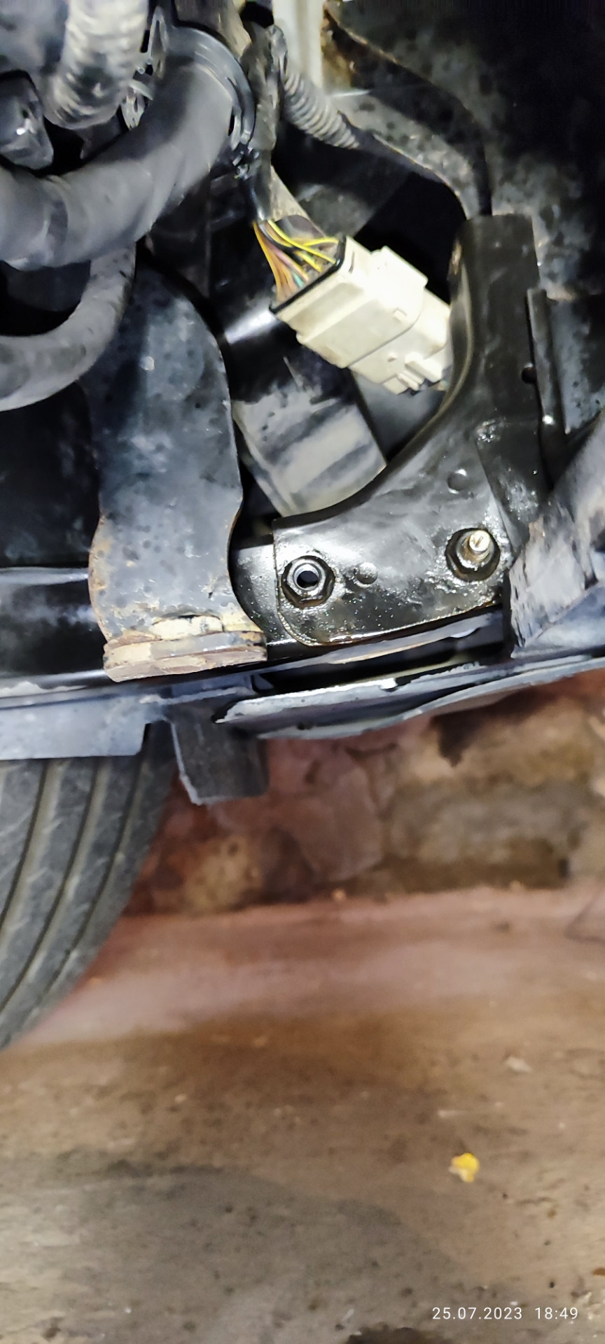 Защита переднего бампера форд Куга 2 — Ford Kuga (2G), 2,5 л, 2016 года ...