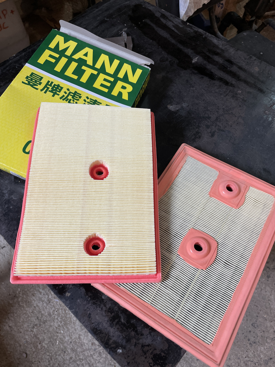 воздушный фильтр двс- китайский манн с озона — Skoda Octavia A8 Mk4