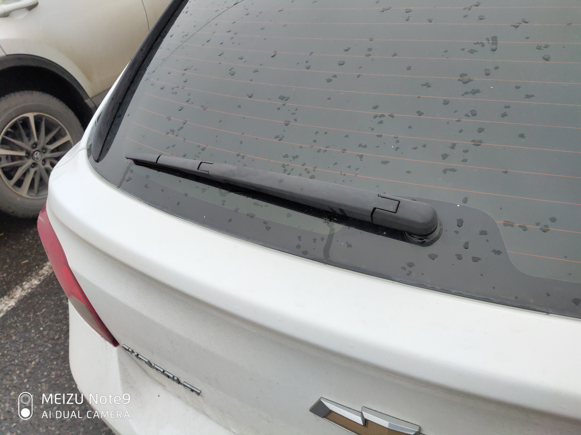 шевроле тахо заднего дворника. задний дворник шевроле. задний дворник chevrolet lacetti универсал. щетки стеклоочистителя chevrolet malibu 2020. задний дворник шевроле.