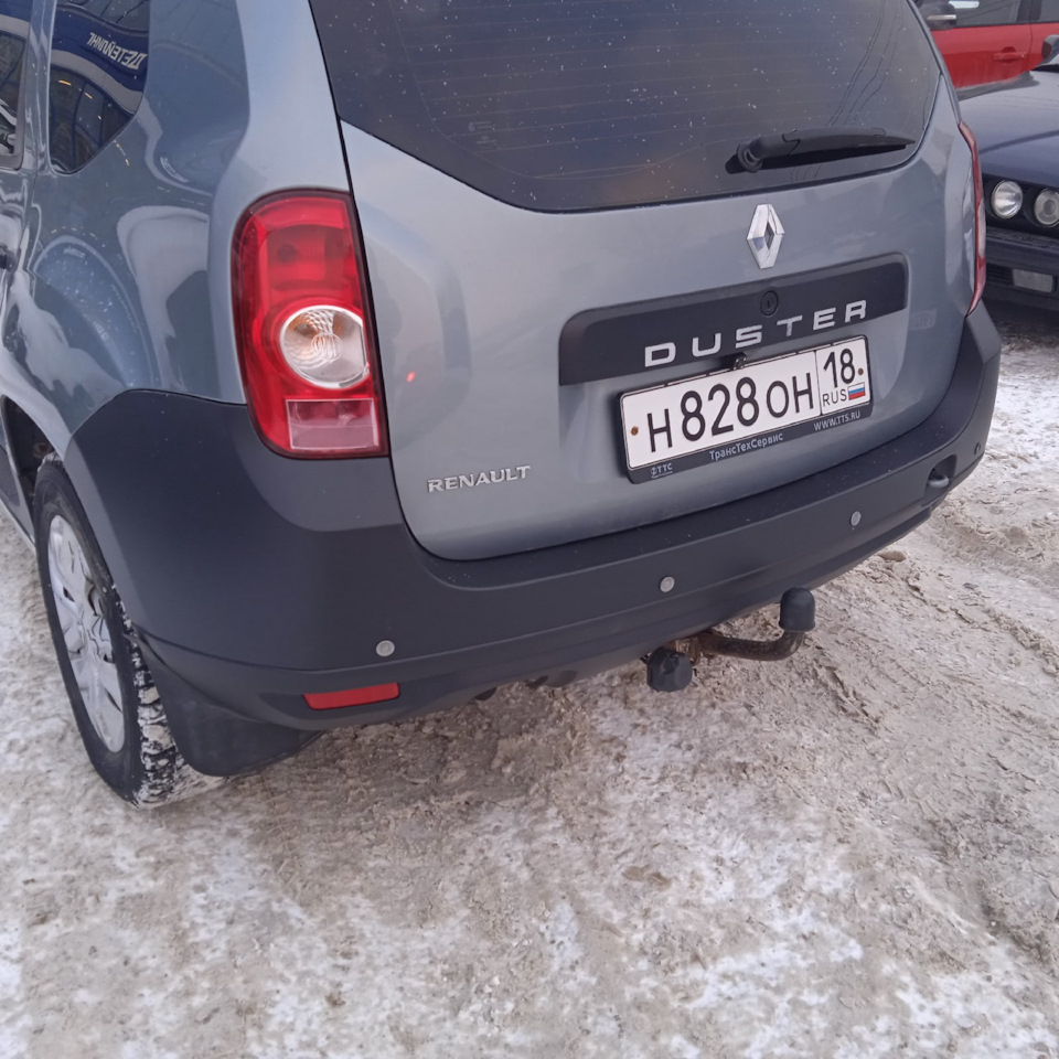 Замена заднего бампера — Renault Duster (1G), 1,6 л, 2013 года | визит на  сервис | DRIVE2