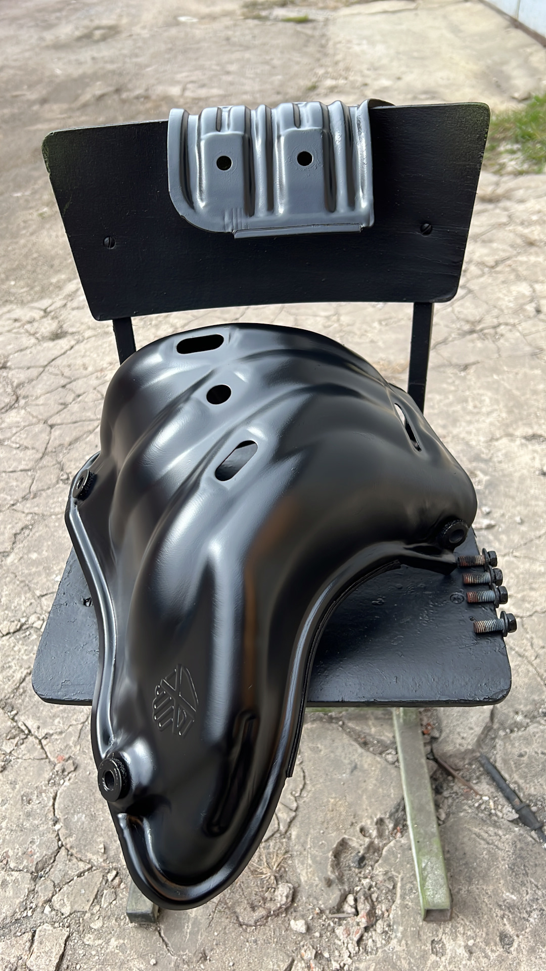 Покраска термоэкрана выпускного коллектора… — Toyota Camry (XV40), 2,4 ...