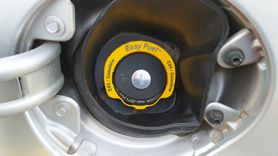 крышка с замком для бензобака — Ford Escape (2G), 3 л, 2012 года ...