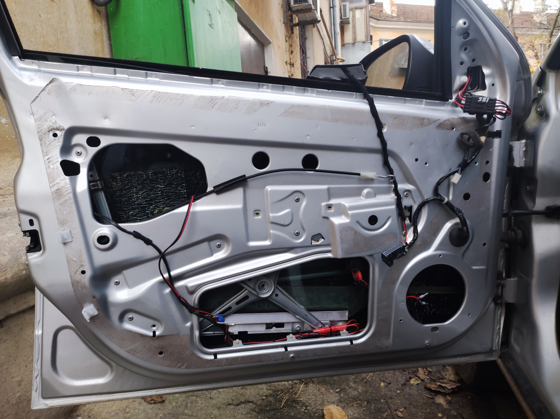 Ремонт карт дверей и устранение течи воды на пороги! — Opel Astra H, 1 ...