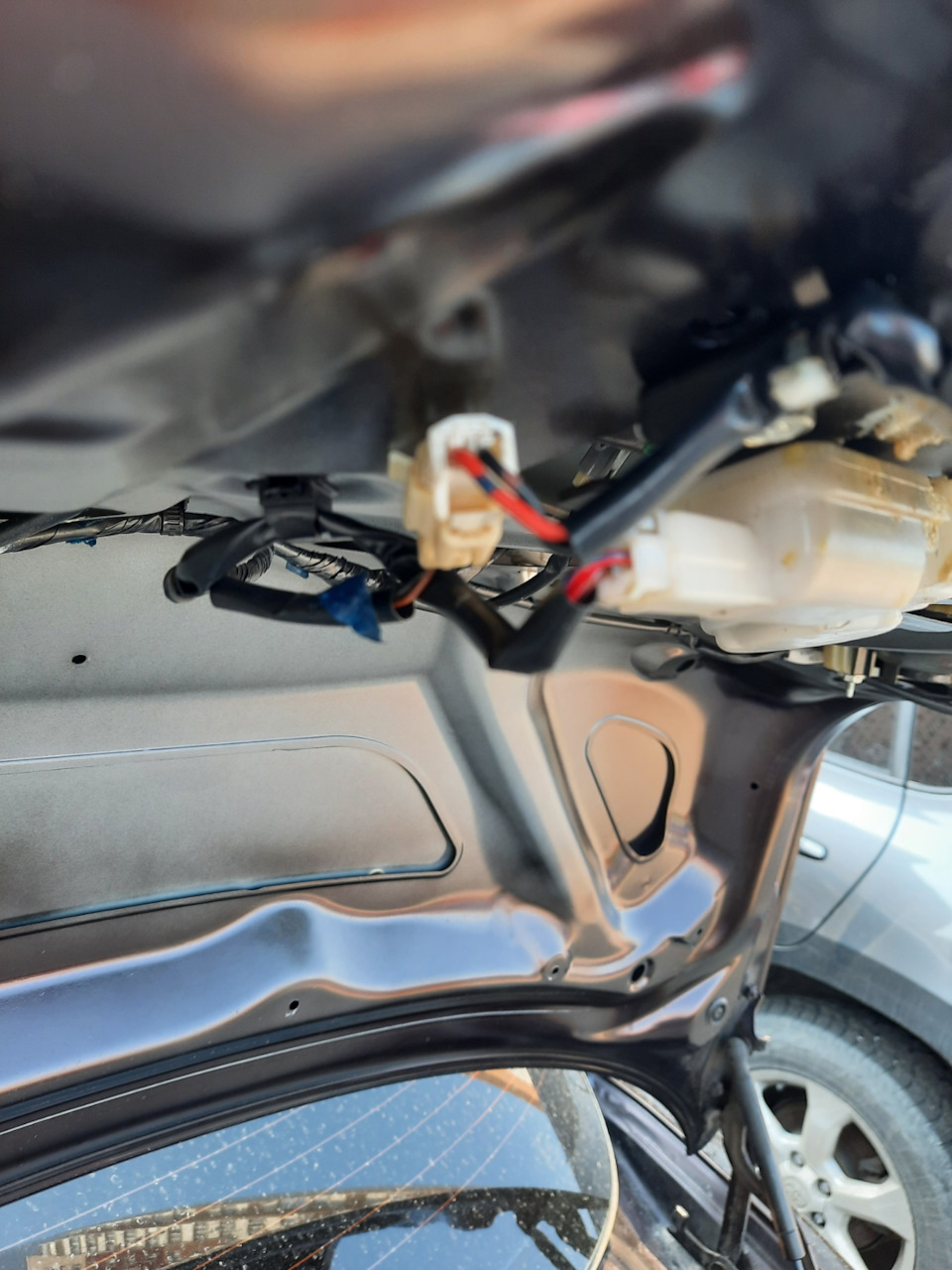 ЦЗ багажника — Mazda 6 (1G) GG, 2 л, 2006 года | своими руками | DRIVE2