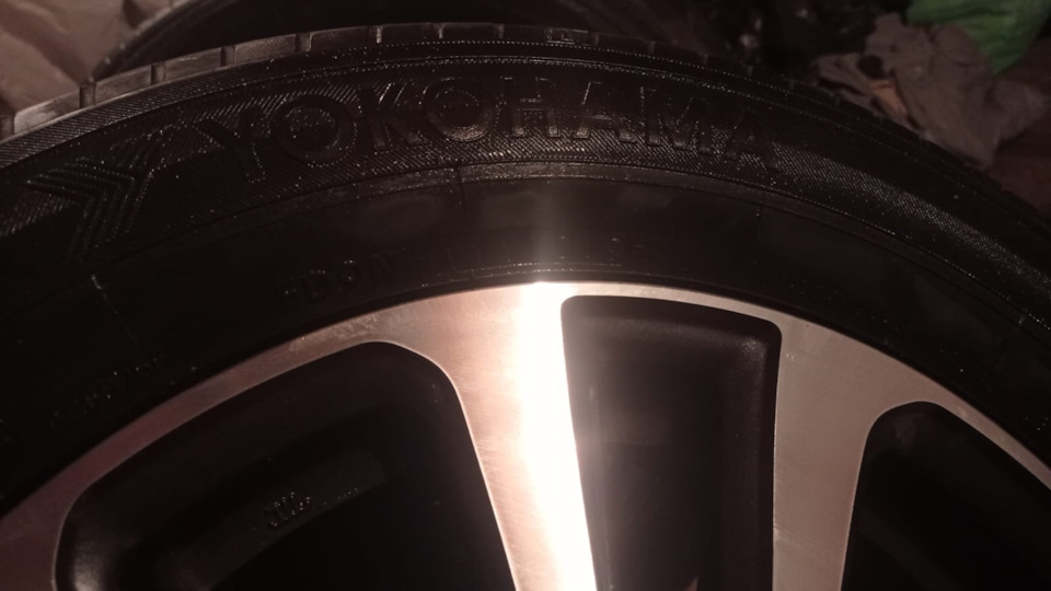 Литые диски Тойота 6Jx15 ET50 5x114,3 на Toyota Esquire, Toyota Noah ...