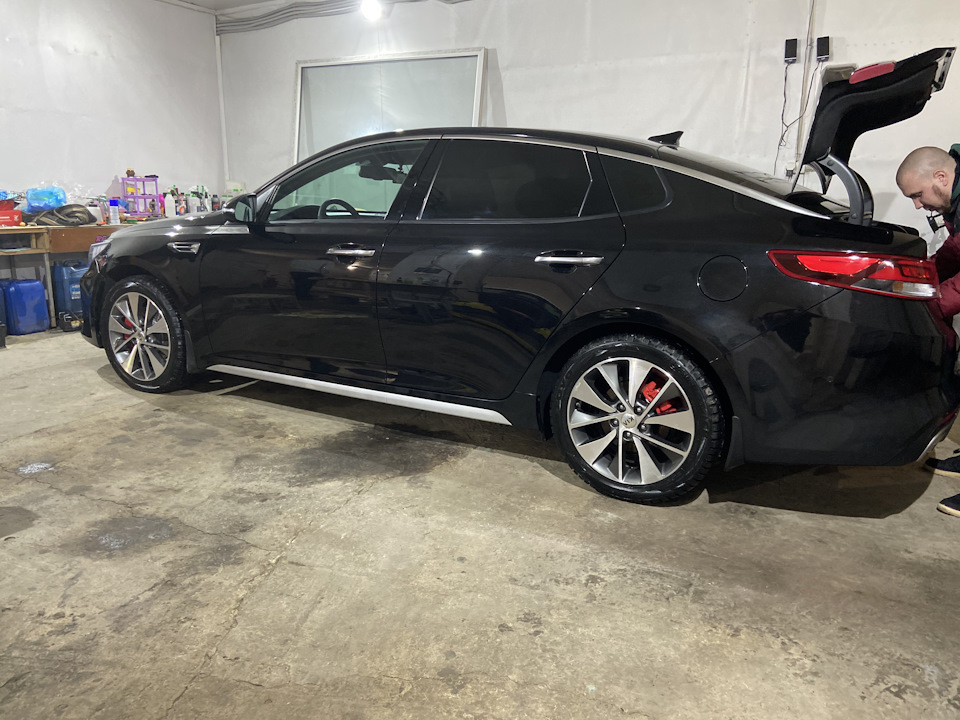 Kia Optima gt line 2017 черная