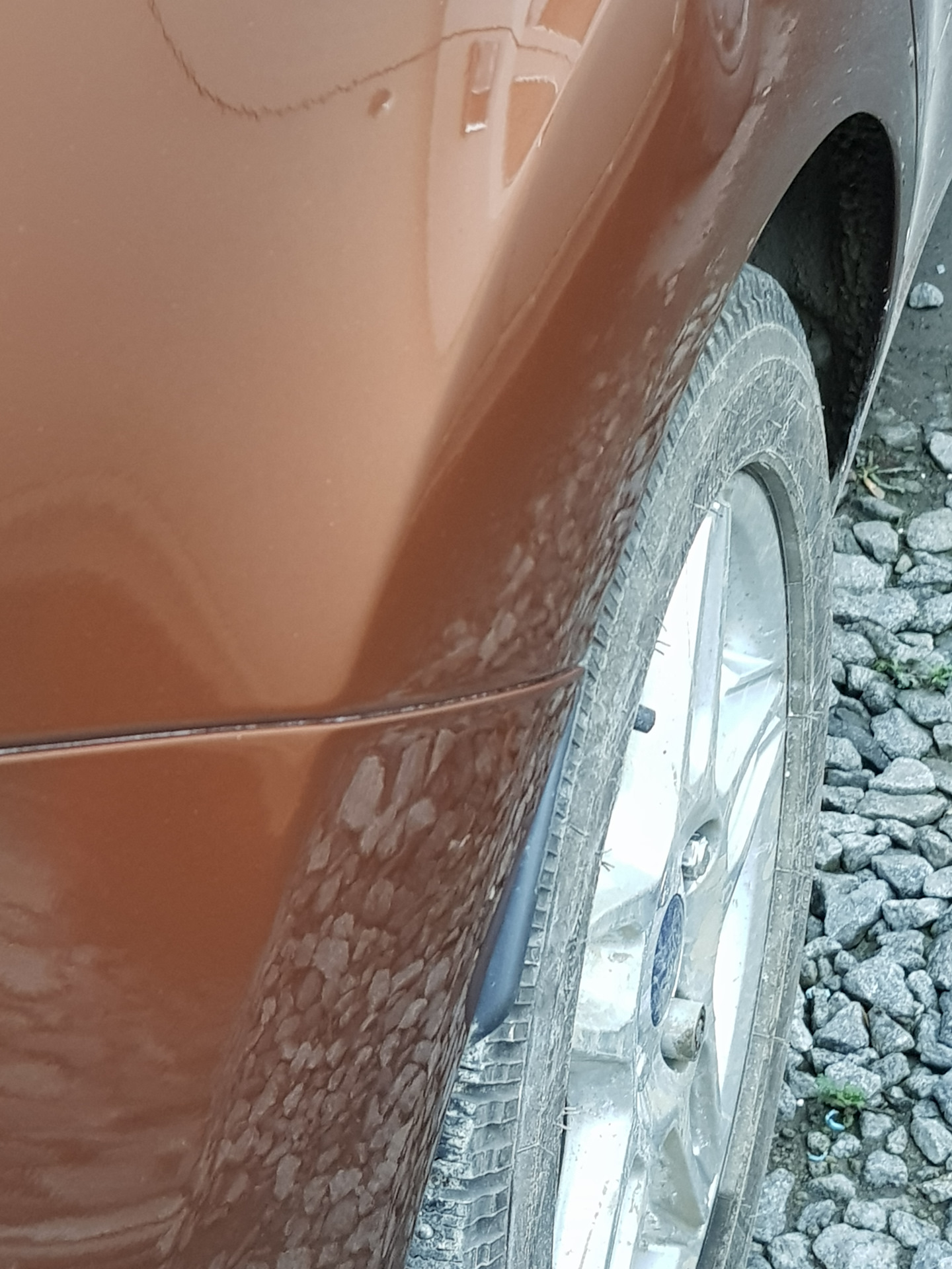 gislaved-euro-frost-6-225-50-r17-volkswagen-passat-b7