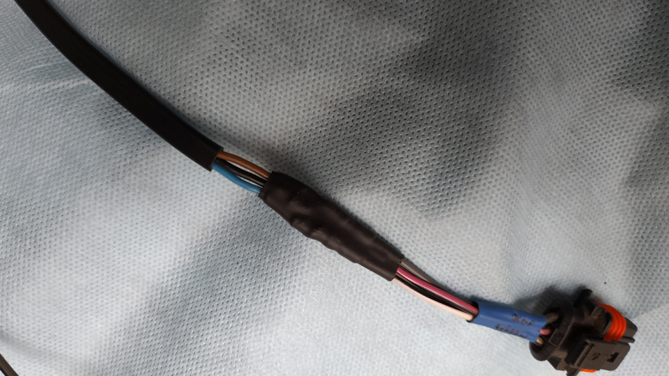 Продолжение переборки подкапотной проводки + переборка косы в салоне ...