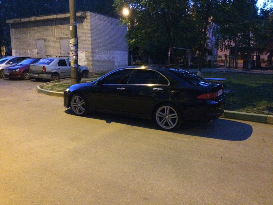 Podushka Dvs Honda Accord 2 4 L 2006 Goda Na Drive2