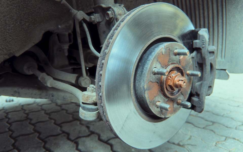 Очистка тормозных дисков, «детейлинг» и 12В в бардачок — KIA Ceed (2G ...