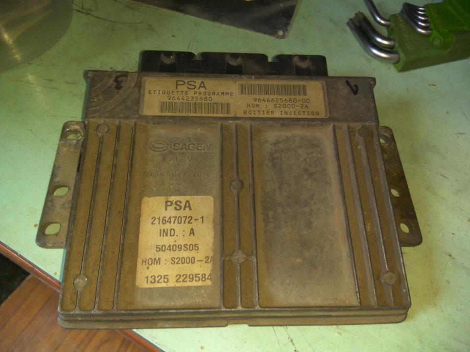 Нужна помощь — Peugeot 206, 1,4 л., 2001 года | поломка | DRIVE2