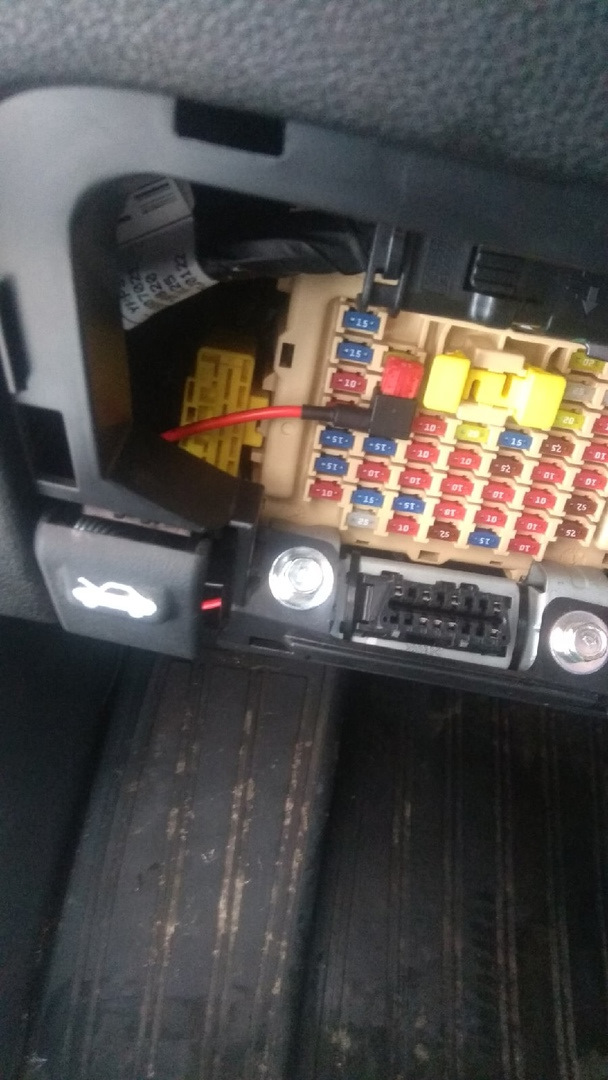 Скрытое подключение радар-детектора #17 — KIA Rio (4G), 1,4 л, 2018 ...