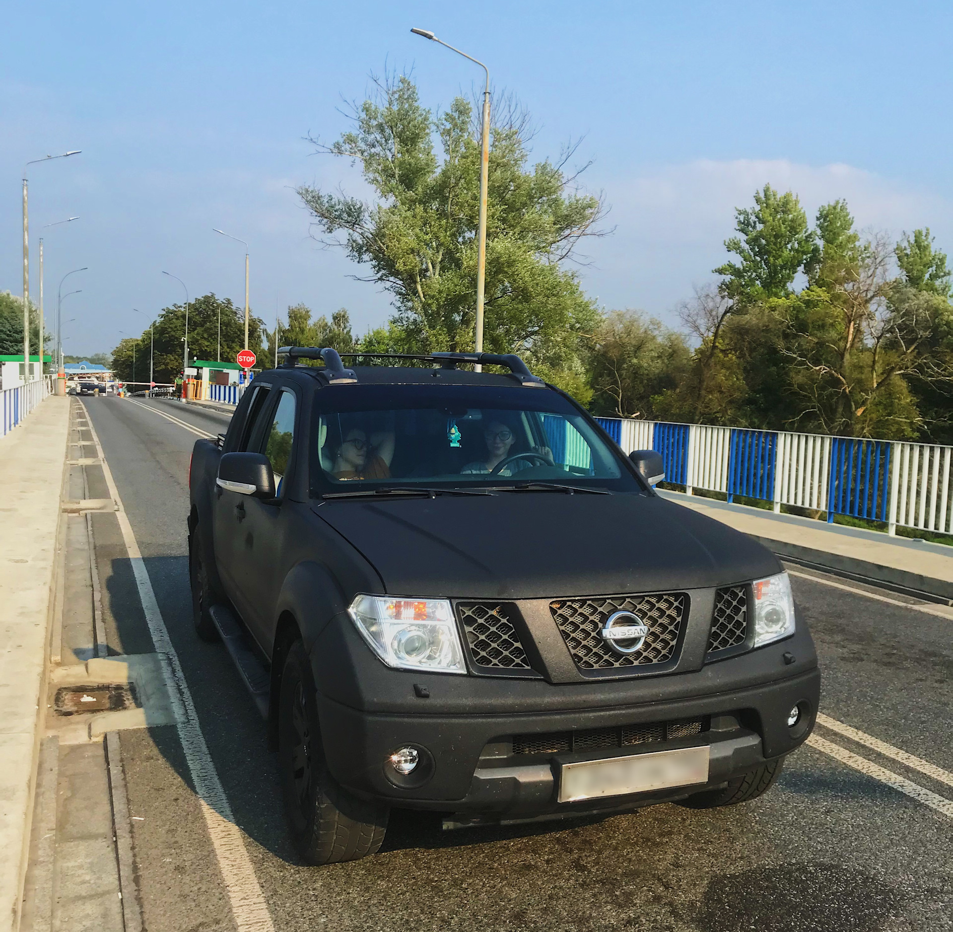 Евротур на Наваре. Часть 1 — Nissan Navara (2G), 2,5 л, 2008 года |  путешествие | DRIVE2