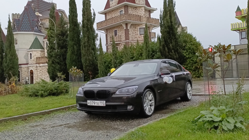 Bmw 5 e60 2008. Bmw m6 grand coupe обои на телефон. бмв м6. отзыв машин бмв. Bmw f30 318i.