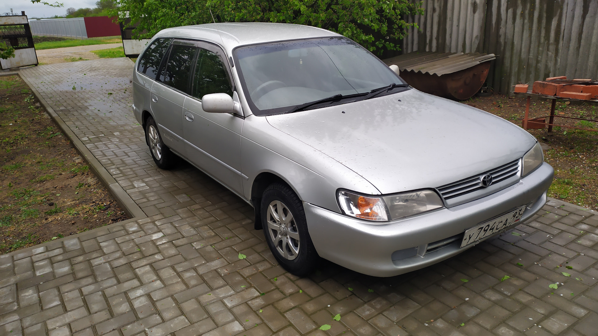 Toyota Corolla (100) 1.5 бензиновый 1999 | L-touring limited на DRIVE2