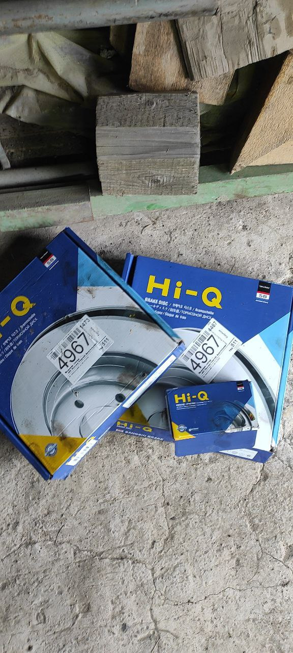 тормозной набор, брал одной фирмы, после непродолжительных тестов-вроде и ничего — KIA Cerato (2G). Запчасти на фото: 443166