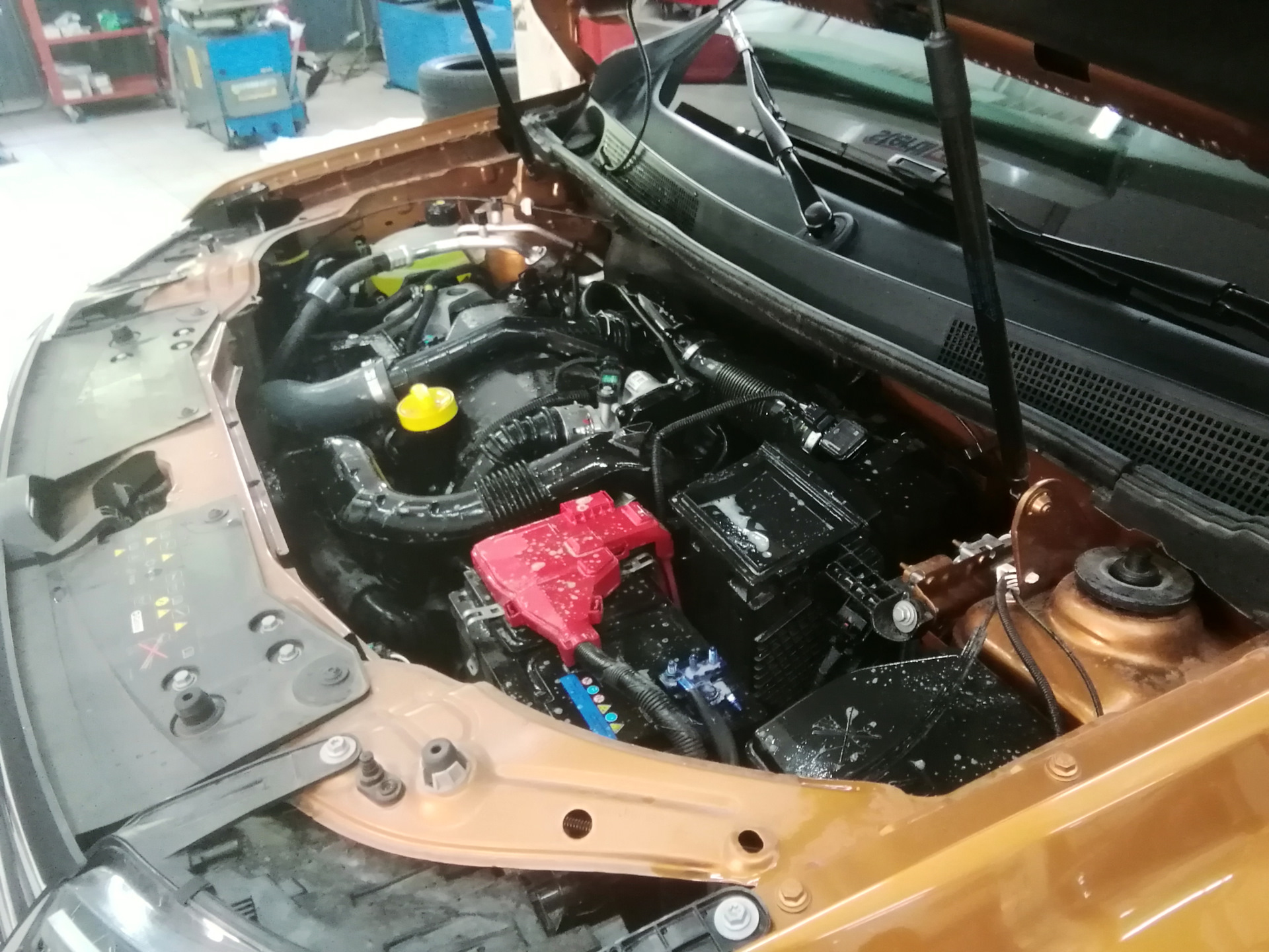 Автомобильный дилер Лада