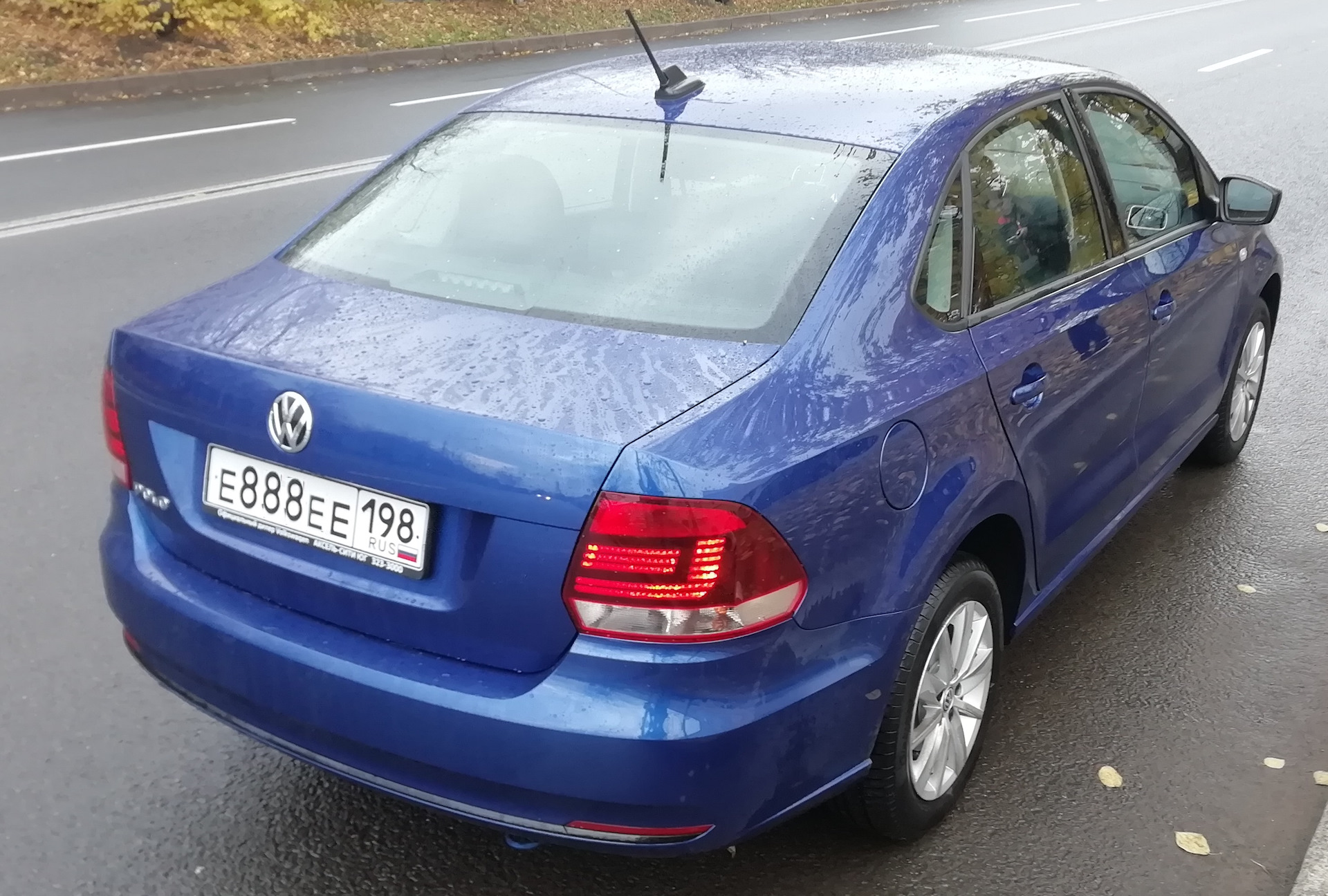 VW Polo синий Reef 2020