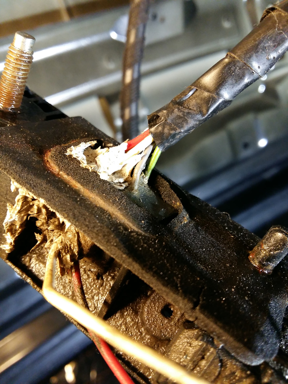 Фото в бортжурнале Volvo S80 (1G)