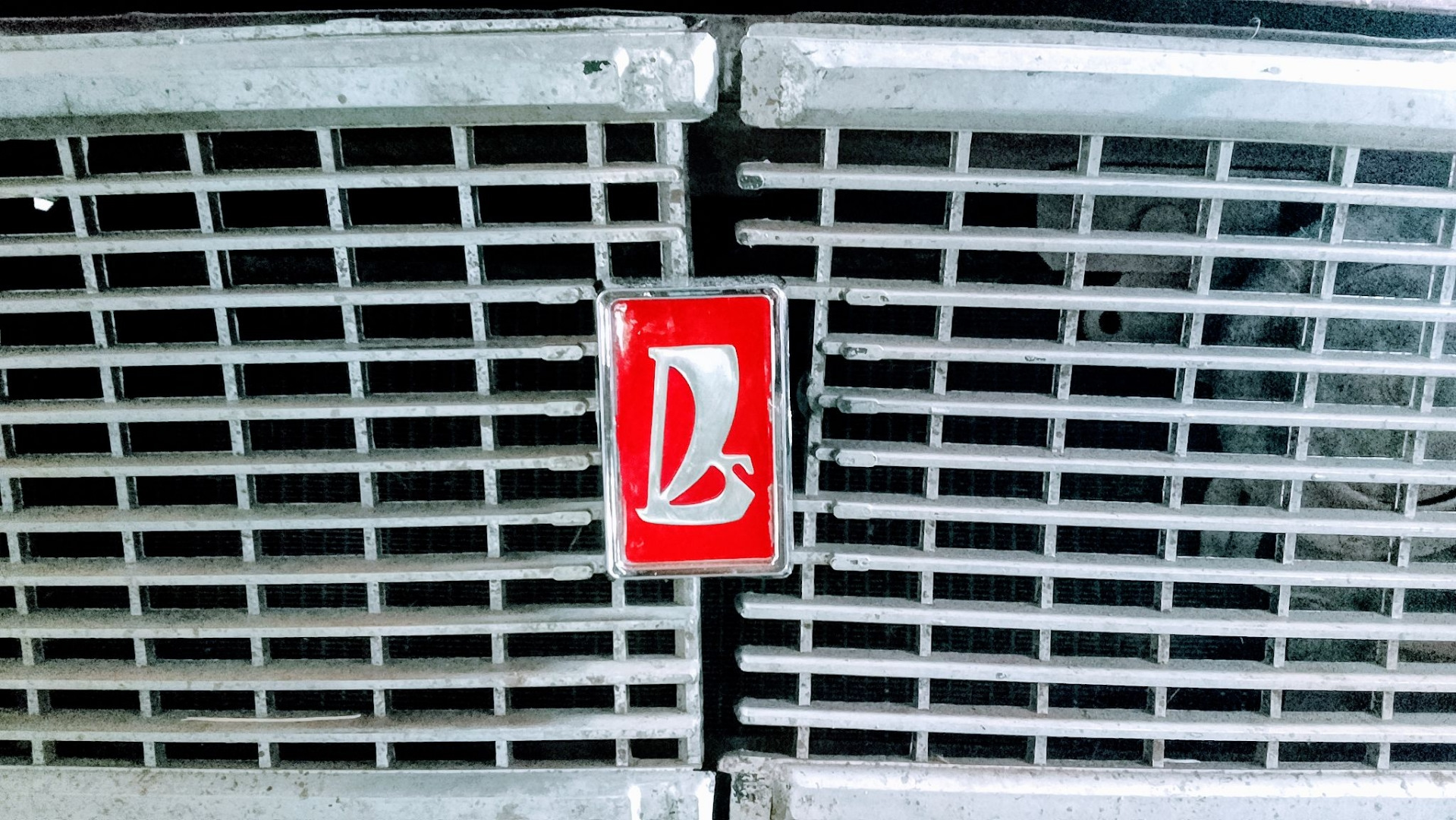 Шильдик ВАЗ (ретро) — Lada 2106, 1,6 л, 1999 года | тюнинг | DRIVE2