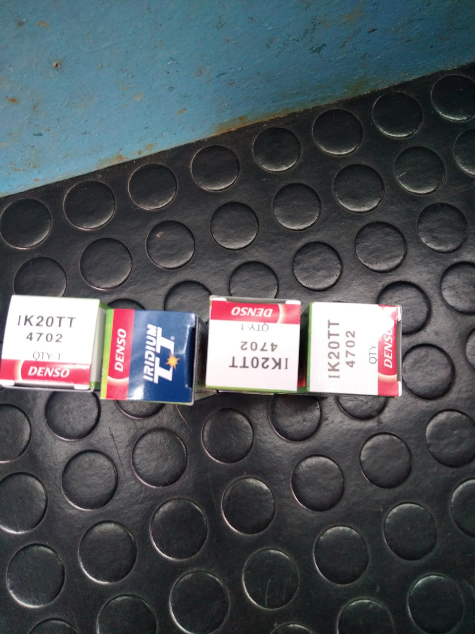 Фото в бортжурнале Volkswagen Touran (1G). Запчасти на фото: IK20TT