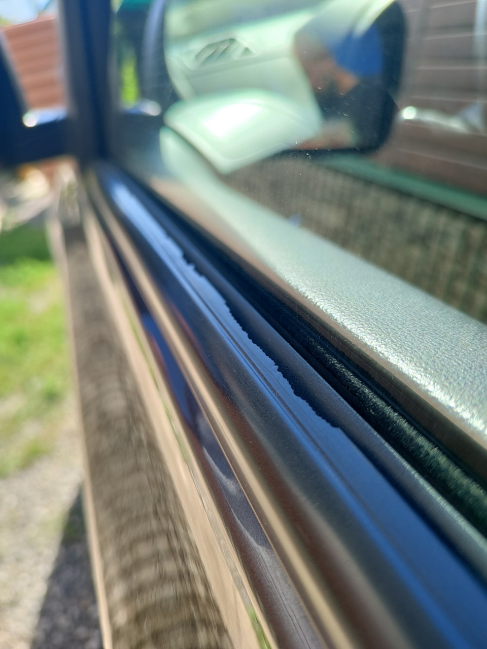 Вот такое безобразие от чего то появилось — Nissan X-Trail II (t31)