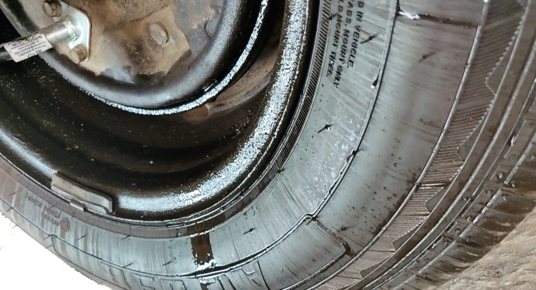 Ступичные подшипники задние сальники — ГАЗ Газель, 2,3 л, 2007 года ...