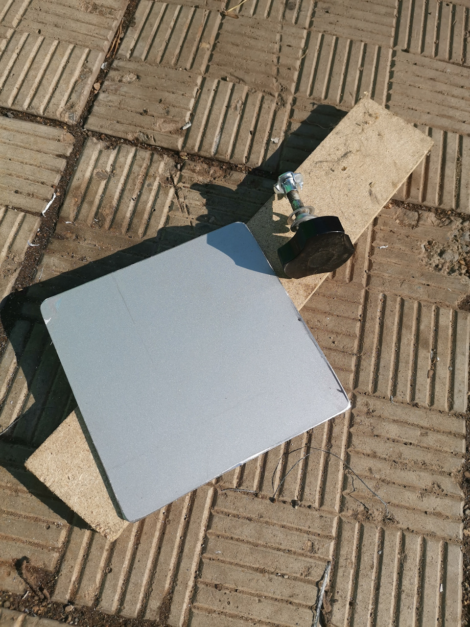 Установил Г. Б. О задолбала запаска в багажнике болтаться — KIA Rio (3G ...