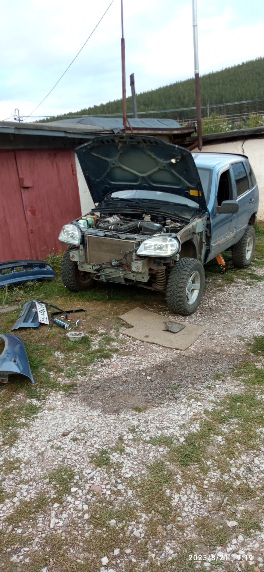 Замена порогов на проф трубу — Chevrolet Niva, 1,7 л, 2008 года ...