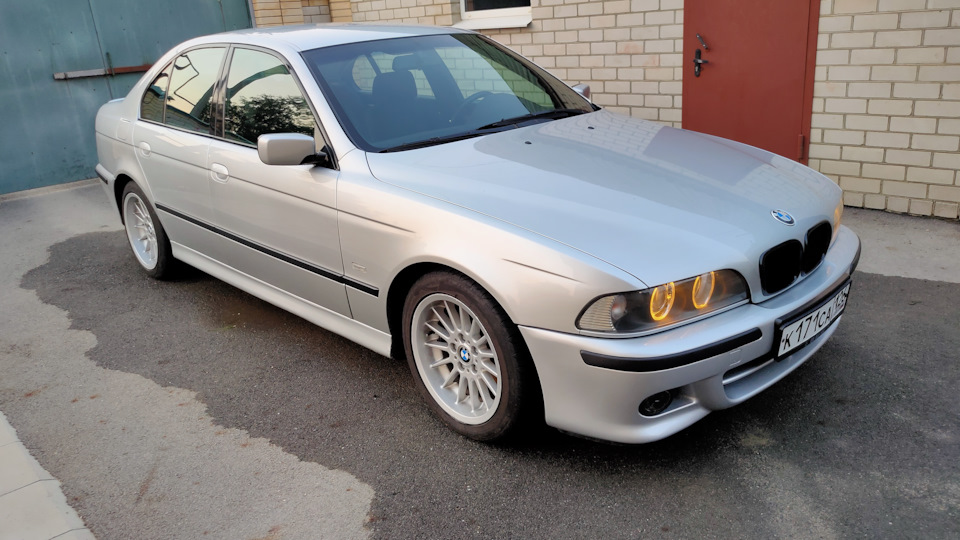 Троит после запуска и порой дымит — BMW 5 series (E39), 2,2 л., 2000 ...